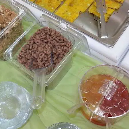 Louladakis 아파트호텔 콜림바리