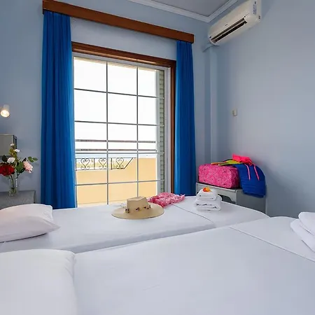 Louladakis Aparthotel 2*
