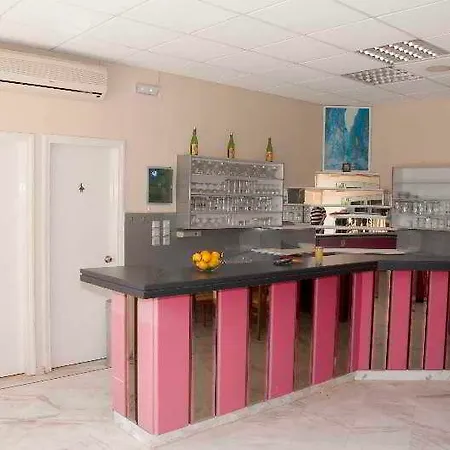 Louladakis Aparthotel 2*